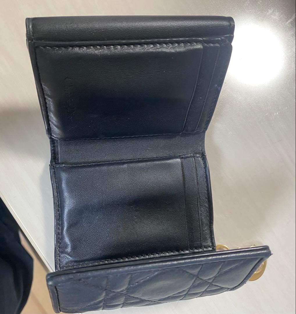 dior折り財布