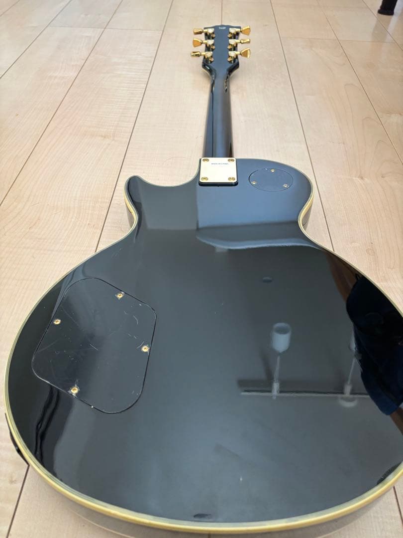 BUSKER'S バスターズ　ブラック エレキギター ゴールドパーツ