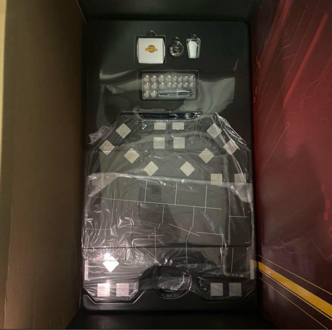 〈未展示品〉【クォーター】 アイアンマン・マーク４（パワードスーツ装着機付き）