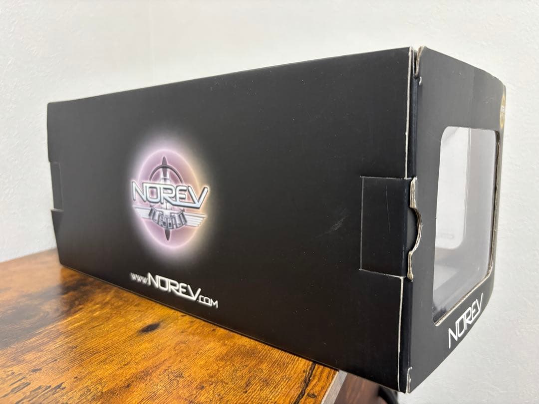 ノレブ　シトロエンCX2000 1/18 ミニカー