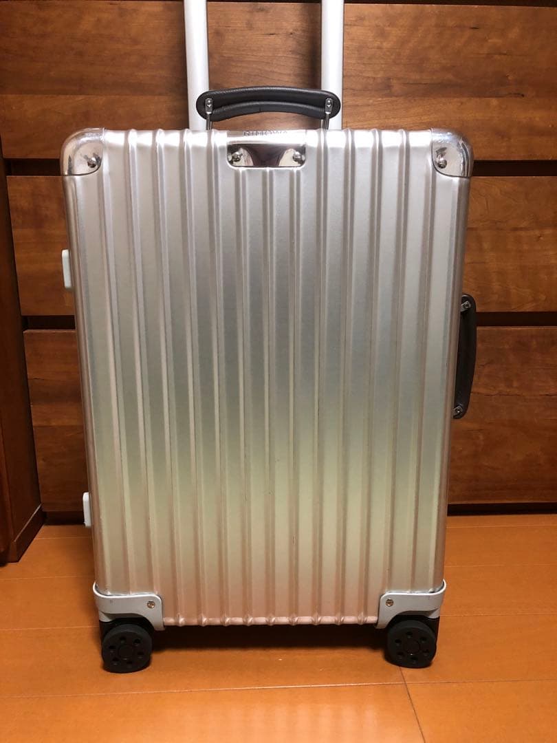 ☆ 極美品☆RIMOWAリモワ　Classc キャビンS 定価は226,600円