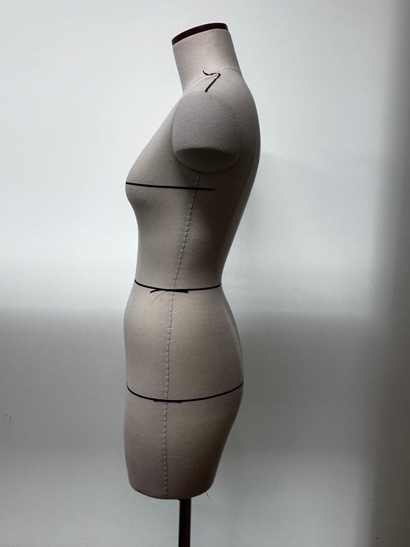 文化学園大学　トルソー　2020年製