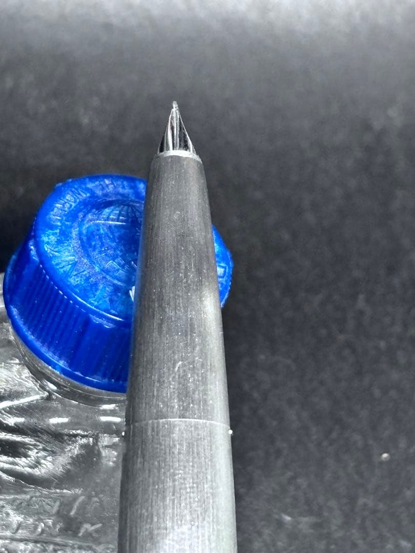 ラミー2000 プレミエムステンレス万年筆細字f