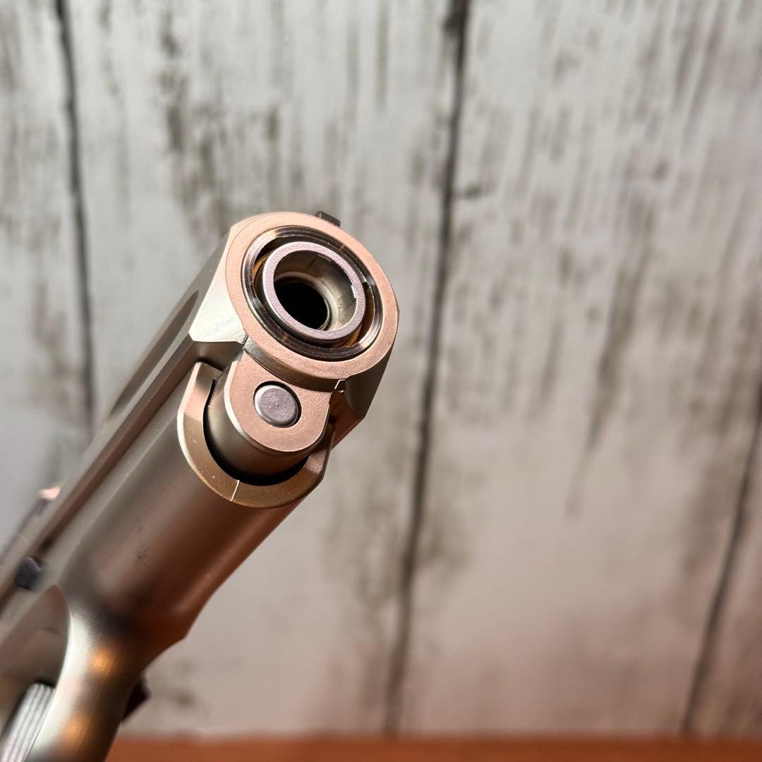 KSC M945 コンパクト・スパイダー　プレミアムメッキモデル　【絶盤品】