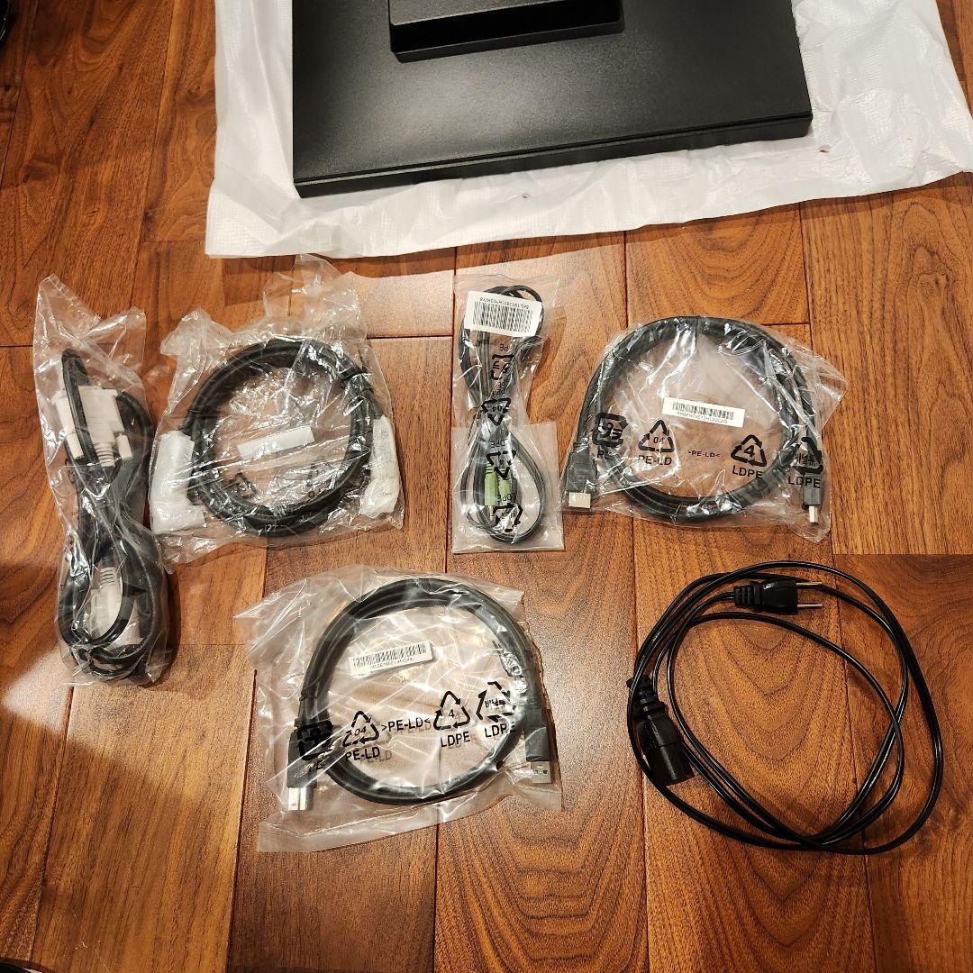 ゲーミングモニター　G-MASTER GB2760QSU-B1C 27インチ