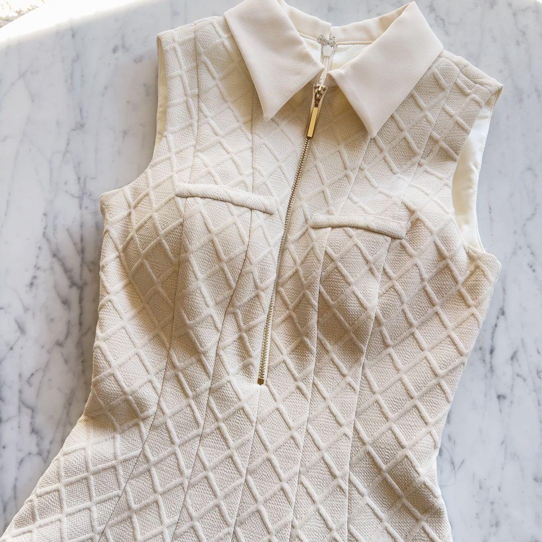 み*ん様 試着のみsugar ベージュ スリーブレスドレス