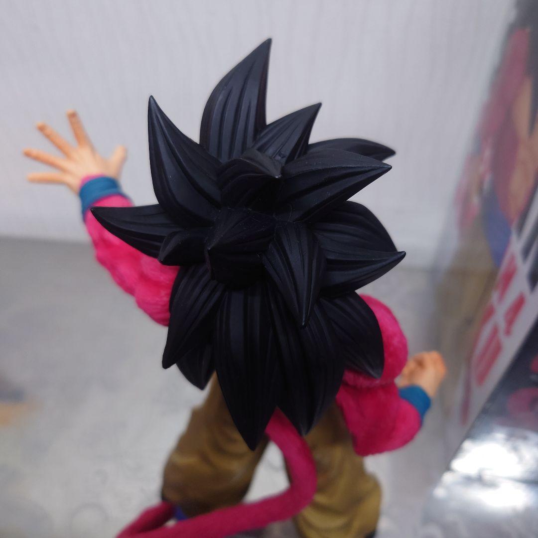 ドラゴンボール 一番くじ B賞 超サイヤ人4孫悟空フィギュア②