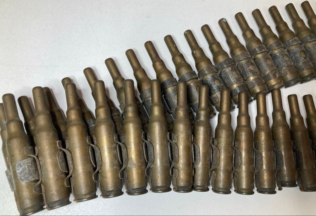 ヴィンテージ 銃弾 弾丸ベルト ミリタリー フルメタル