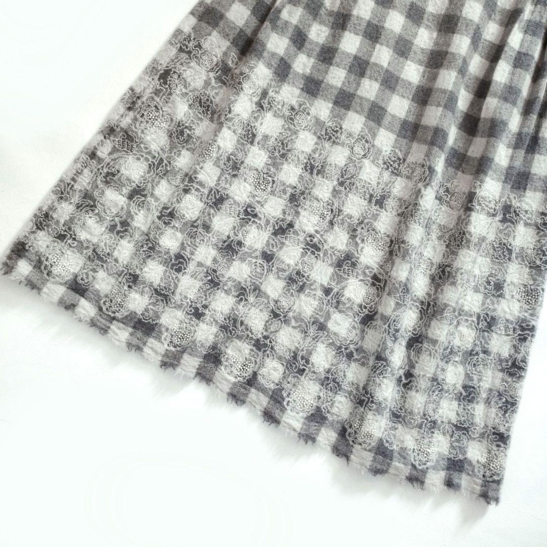 45R✨刺繍入りウール スカート