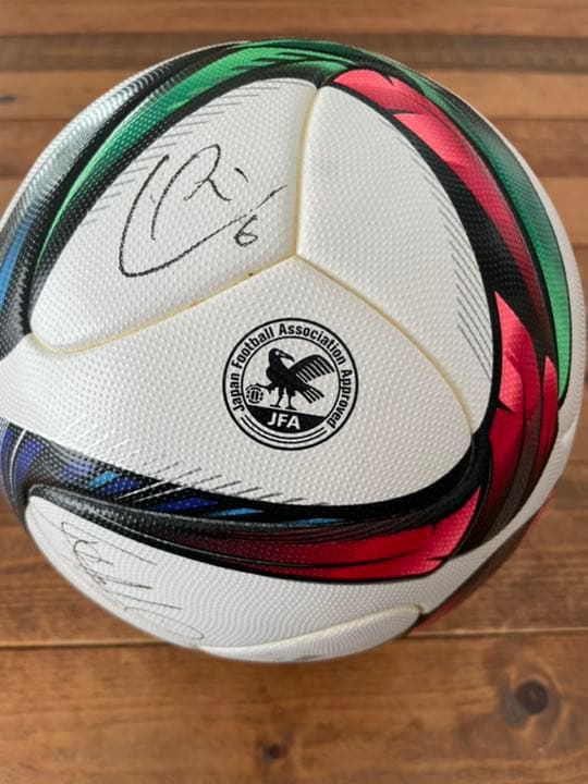 サッカーボール　サイン入り