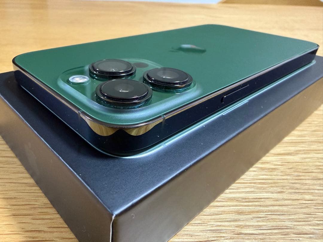 値下げ中　美品Apple iPhone13 Pro アルパイングリーン 256