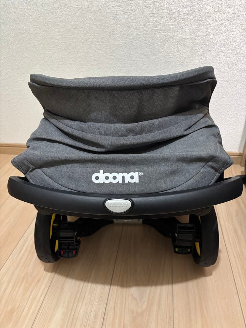 ドゥーナ doona ➕　ベビーカー チャイルドシート　isofix ベース