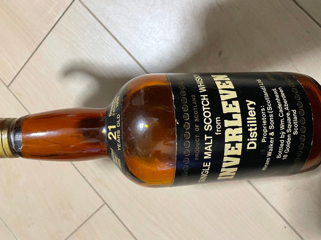 ケーデンヘッド通称ブラックダンピーボトル　INVERLEVEN　空き瓶