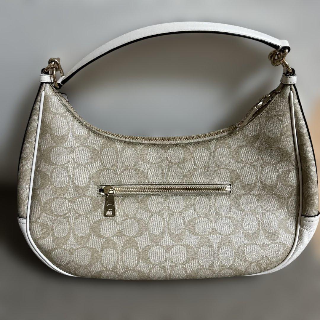 ★ 新品　coach コーチ　バッグ