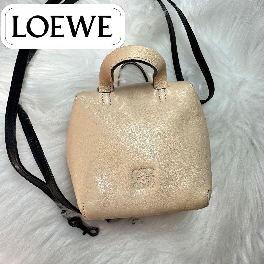 loewe ロエベ アナグラム　ショルダーバッグ　ミニバッグ　レザー