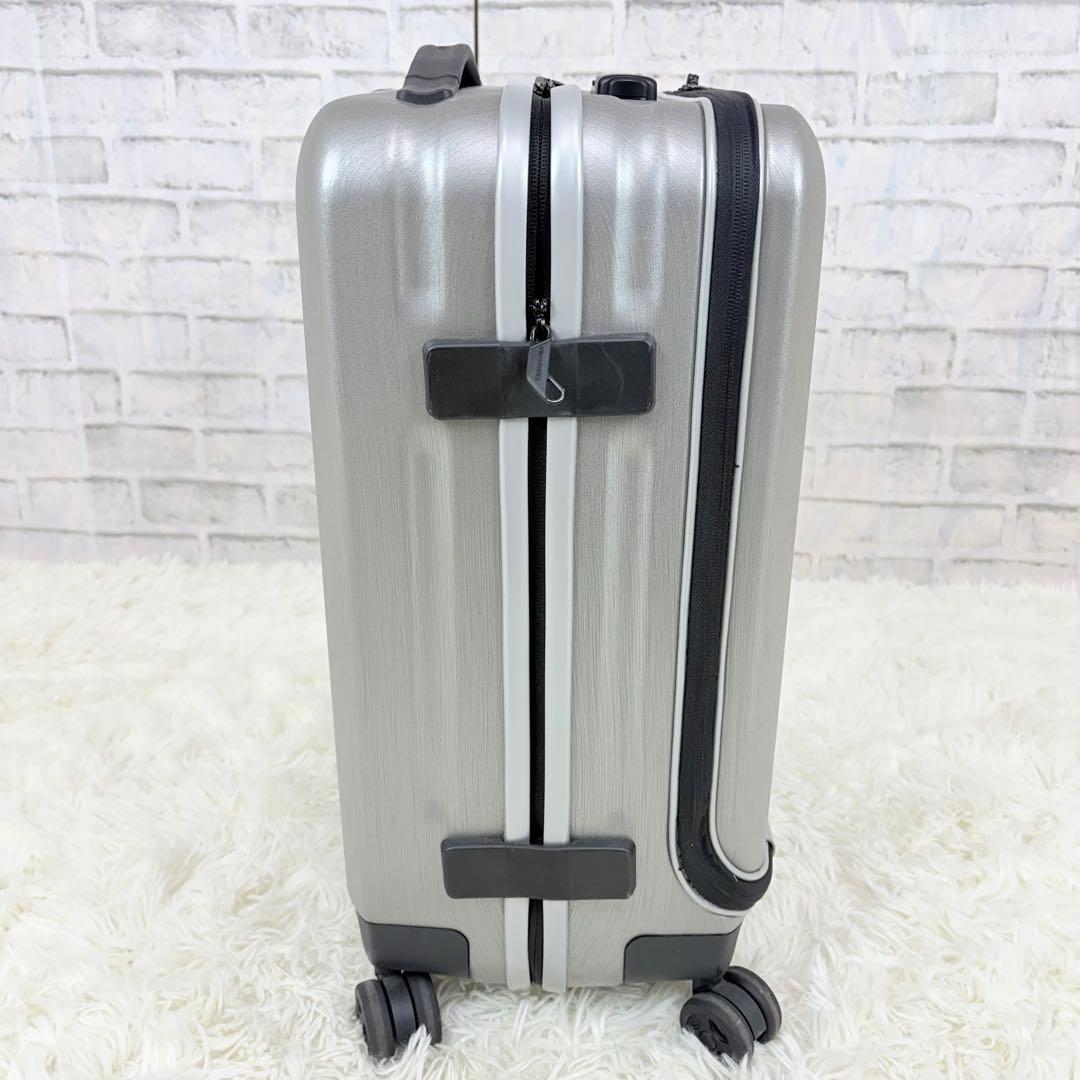 サムソナイト inova シルバー キャリーケース 4輪 samsonite