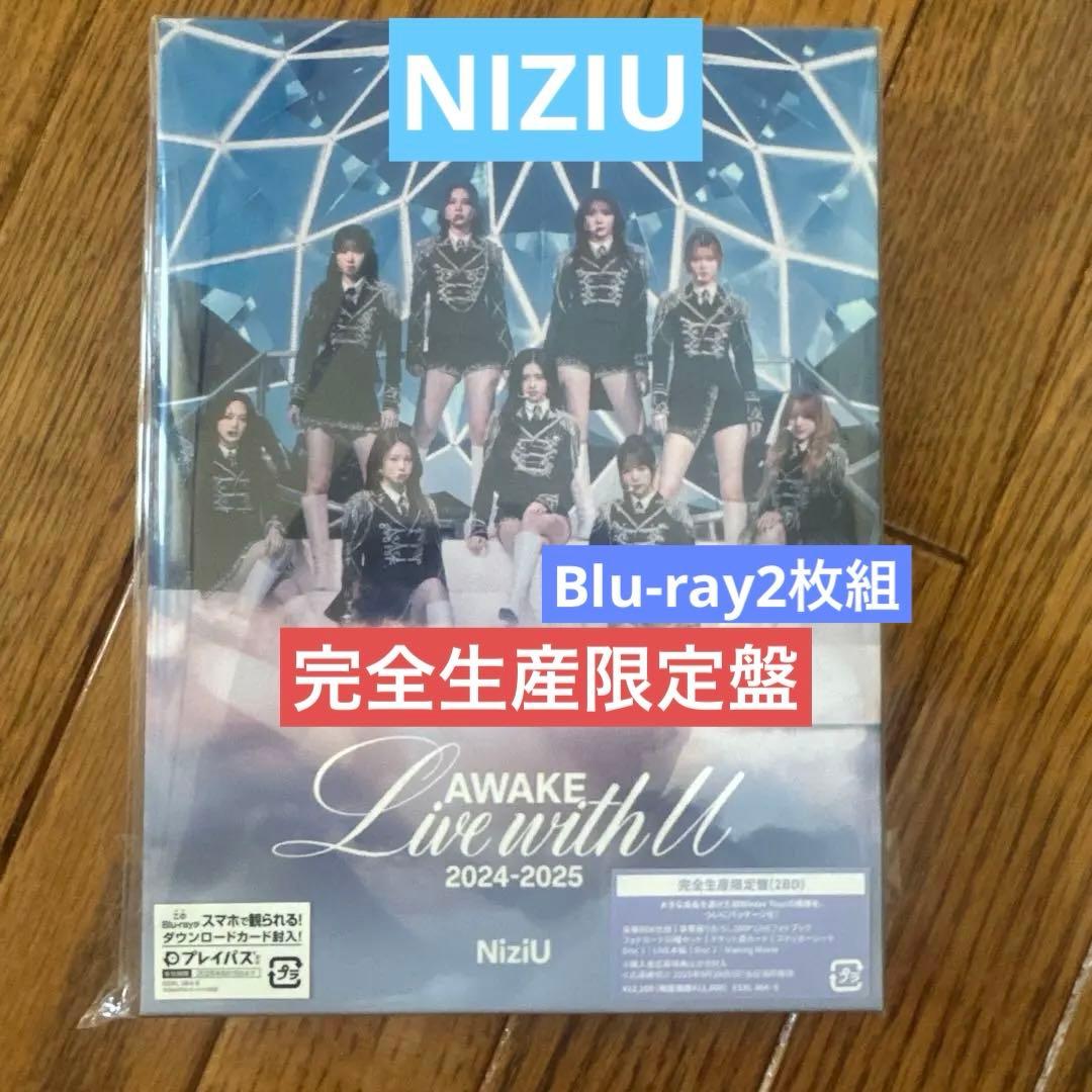 NiziU/ Live 2024-2025\