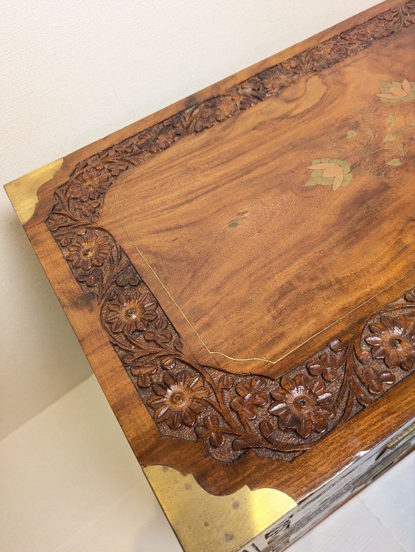 アンティーク　木彫　家具　彫刻　 チェスト 引き出し