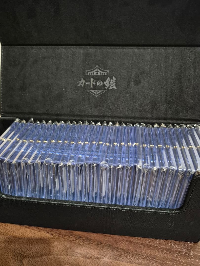 カードの鎧 マルチストレージ 2個 マグネットローダー 31個等 その他 中古品