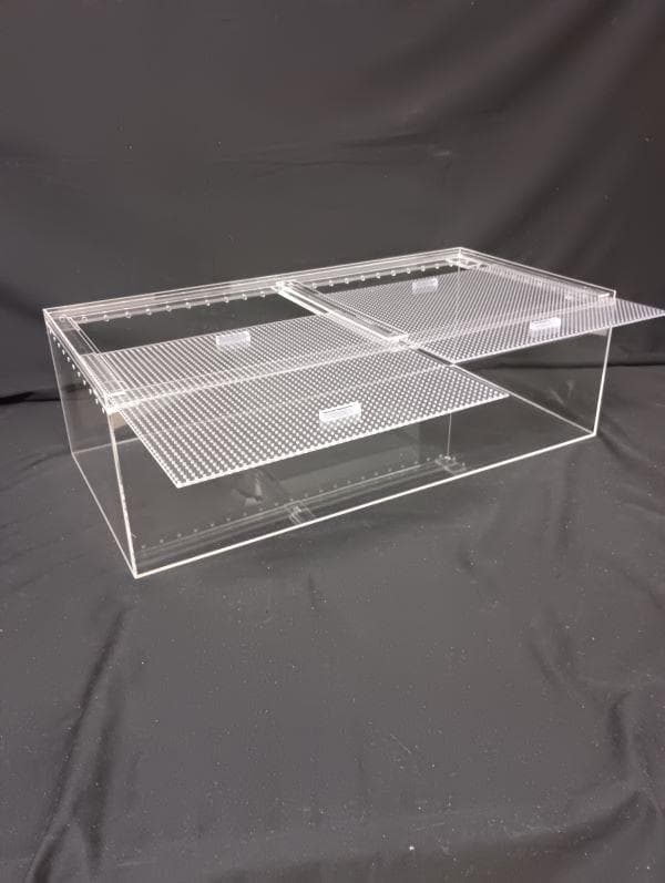 爬虫類 小動物 両生類 昆虫類ケージ　ガラスより軽く割れにくい取扱いが楽なケージ