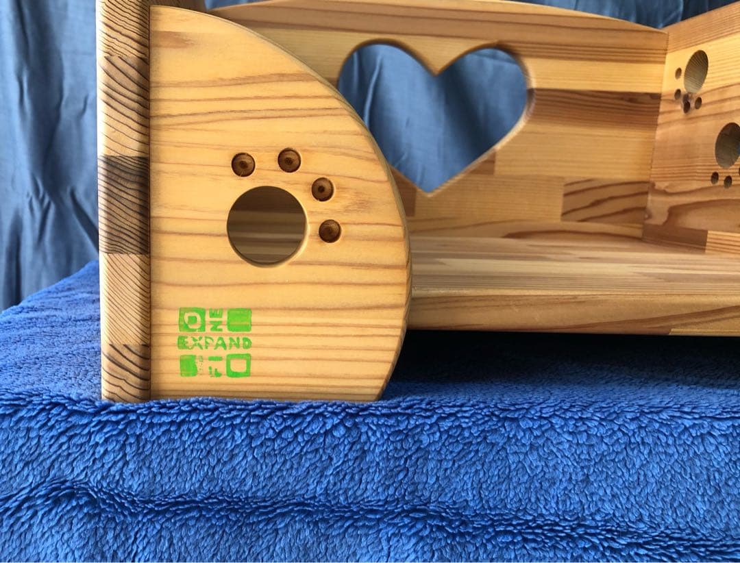 ワンちゃんの腰かけ 木製