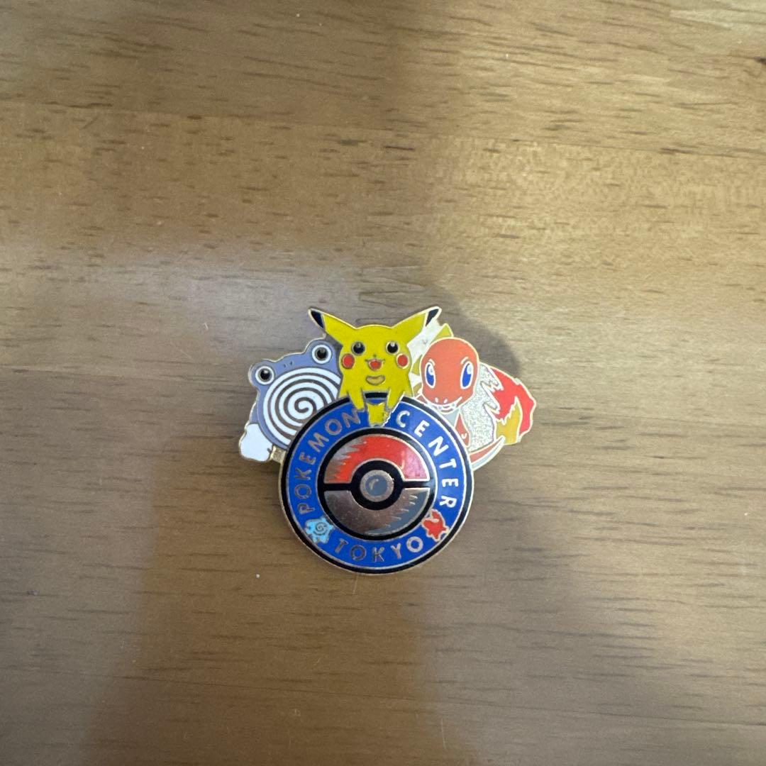 ポケモンセンター東京 ピンバッジピカチュウ ヒトカゲ ニョロボ