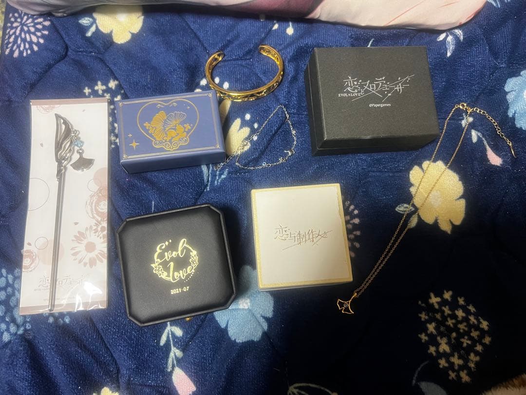 恋とプロデューサー⭐︎恋与制作人⭐︎ハク⭐︎白起⭐︎公式アクセサリー⭐︎恋プロ