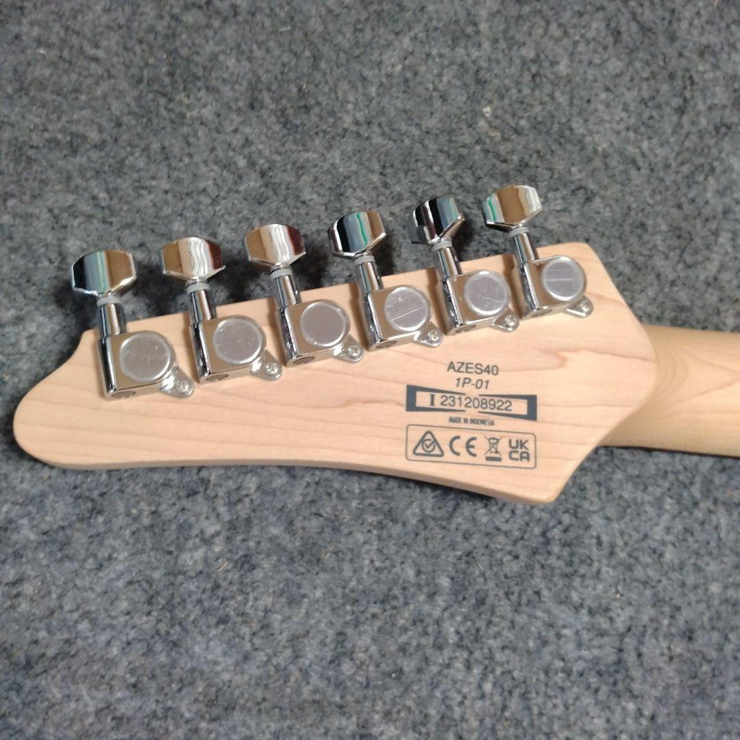 中古美品アイバニーズ　AZES40-TUN エレキギター アーム ケース付き