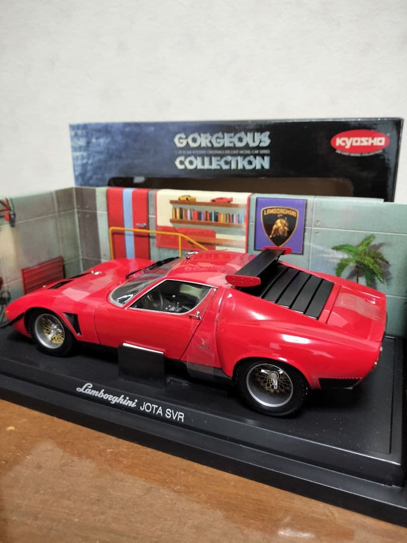 京商1/18 ランボルギーニ　イオタSVR　【絶版モデル新品未使用品】