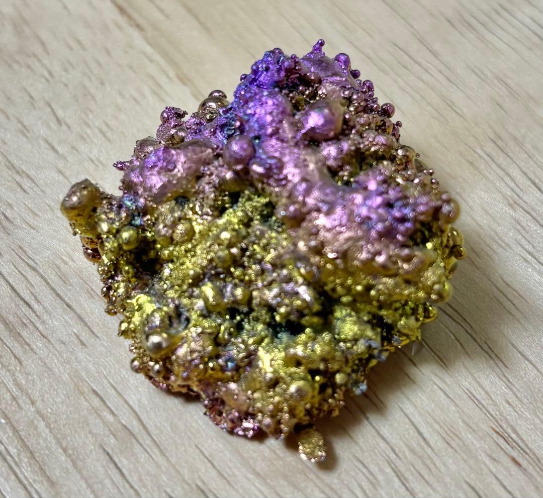 チタン 金属 置き物 オブジェ 熱加工 カラフル 虹色 1点もの