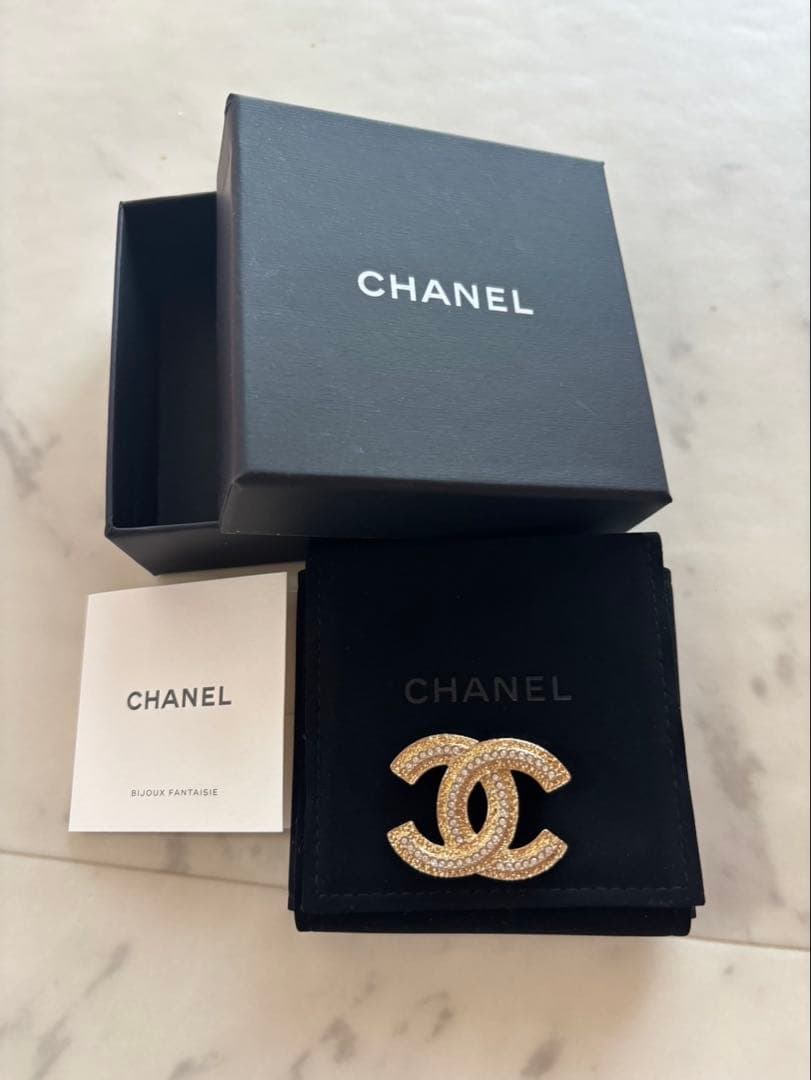 CHANEL シャネル ブローチ 正規品