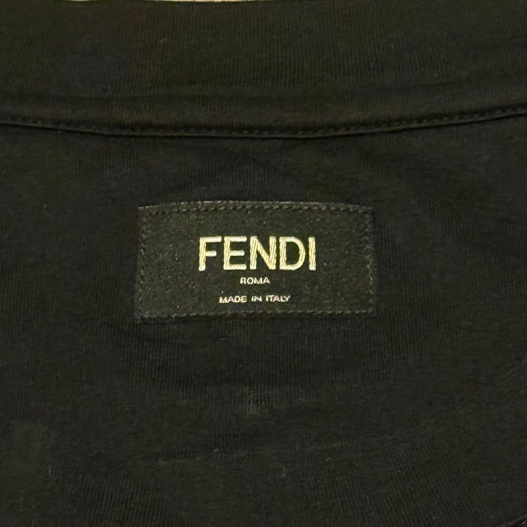 美品　希少　FENDI ローマレタリングTシャツ2021年ロゴ　Lサイズ
