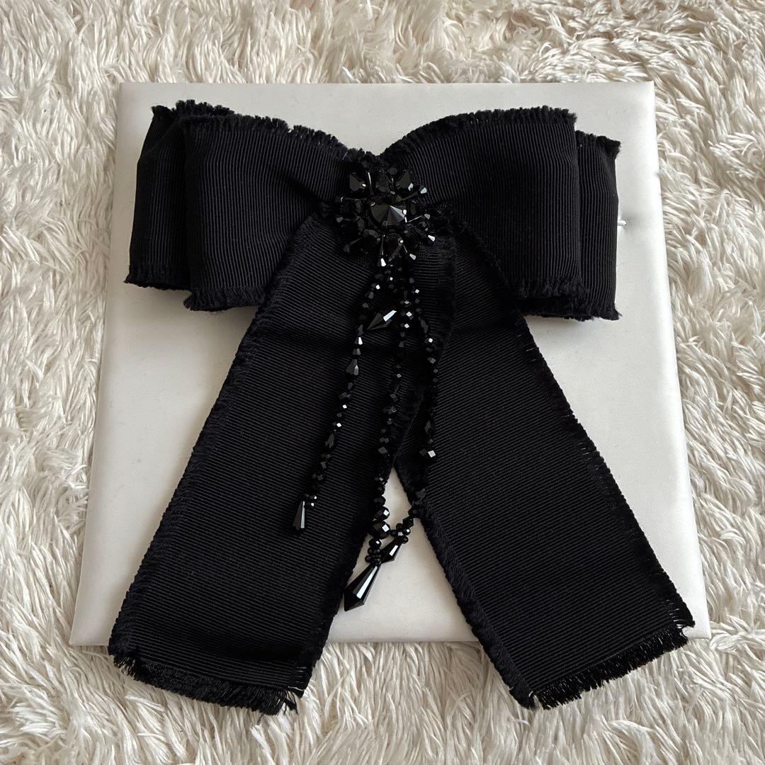 GUCCI グログラン リボンブローチ Beeロゴ ブラック 箱付き