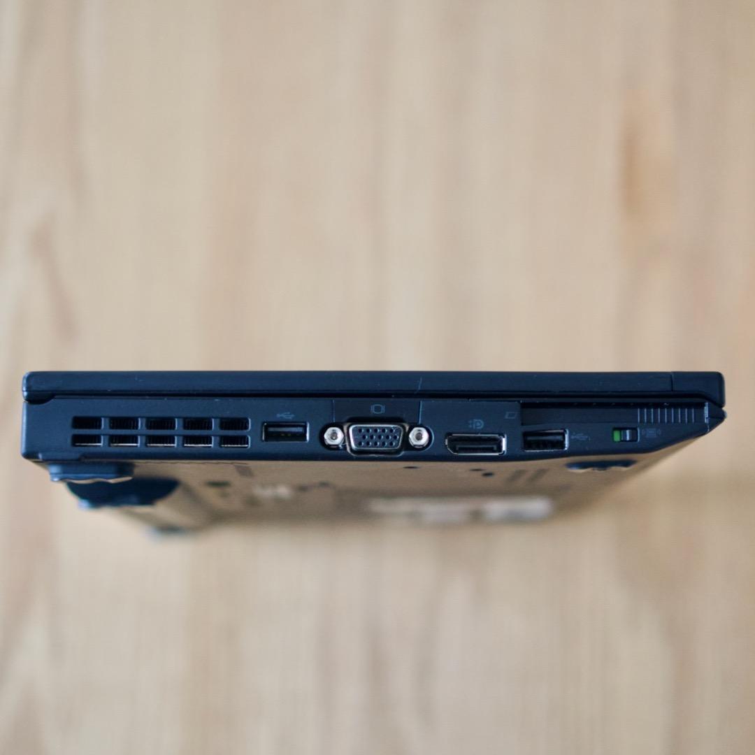 Lenovo Thinkpad x220 i5/SSD128GB USキーボード