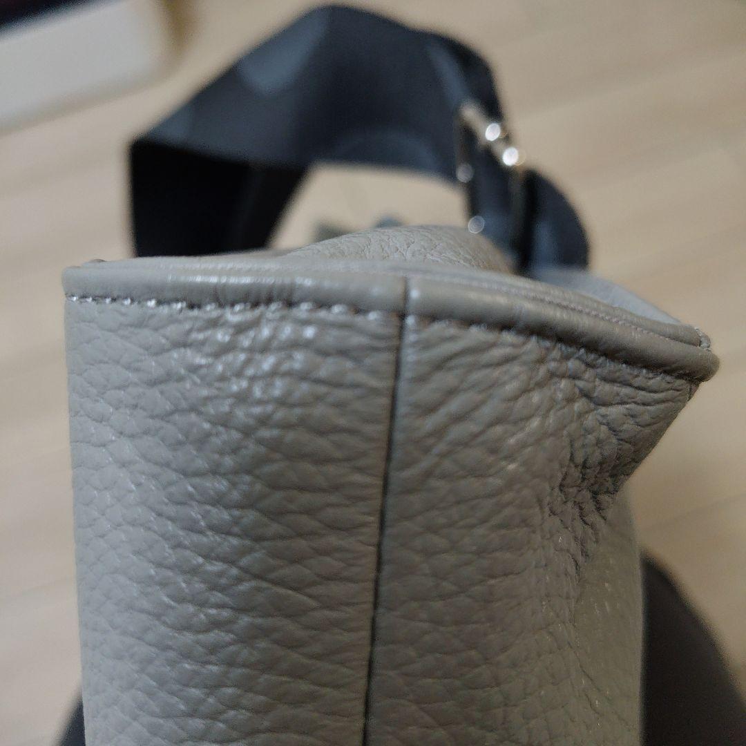 ear PAPILLONNER ワイドテープショルダーバッグ グレー