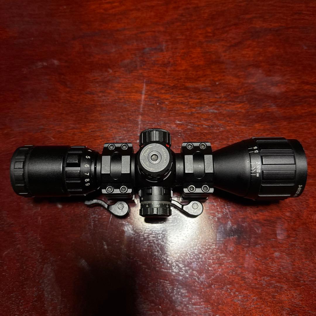 東京マルイ　NEWイルミネーテッド・ショートズームスコープ（3〜9倍）