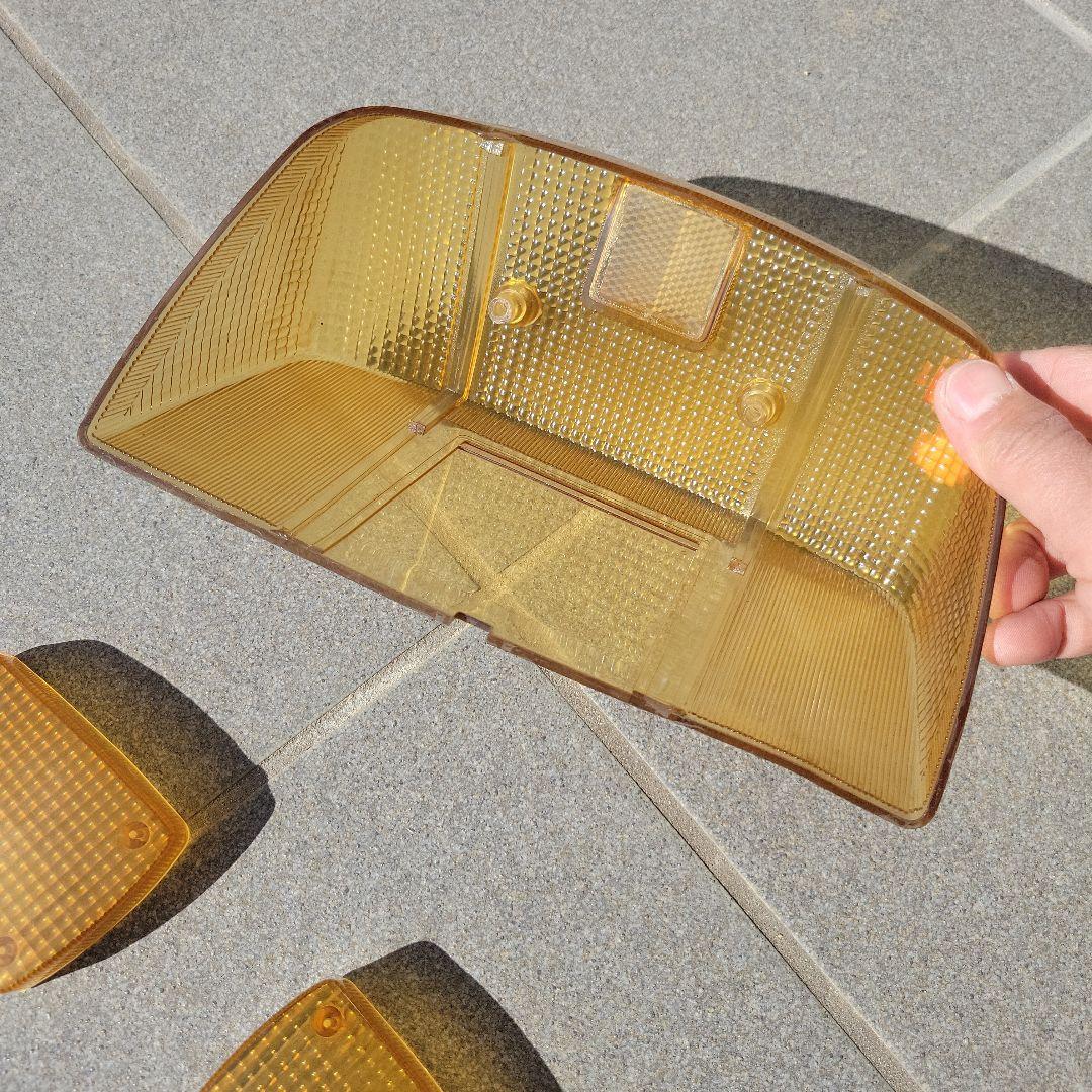 ろいくん専用CBX 400F デイタイム 黄ばみテール 純正テールセット