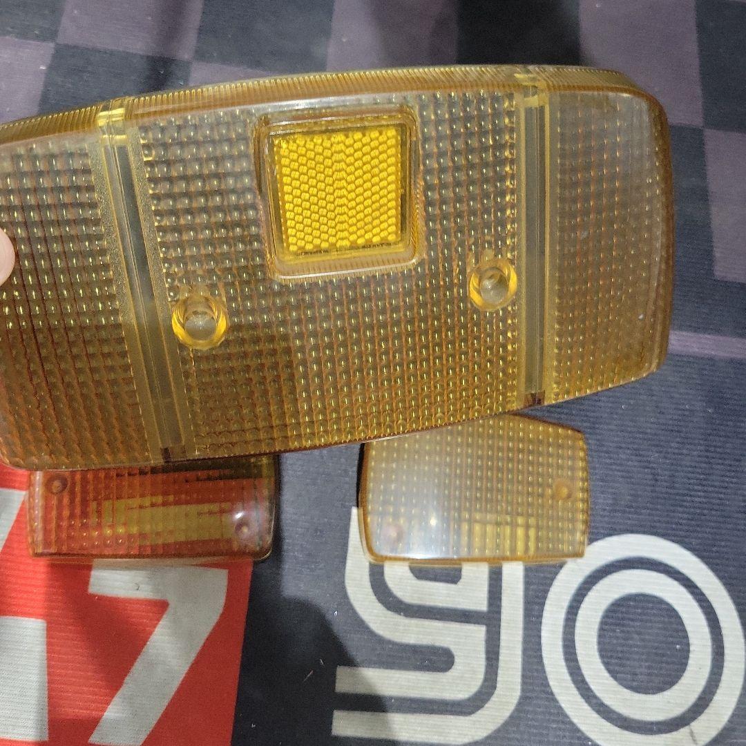 ろいくん専用CBX 400F デイタイム 黄ばみテール 純正テールセット