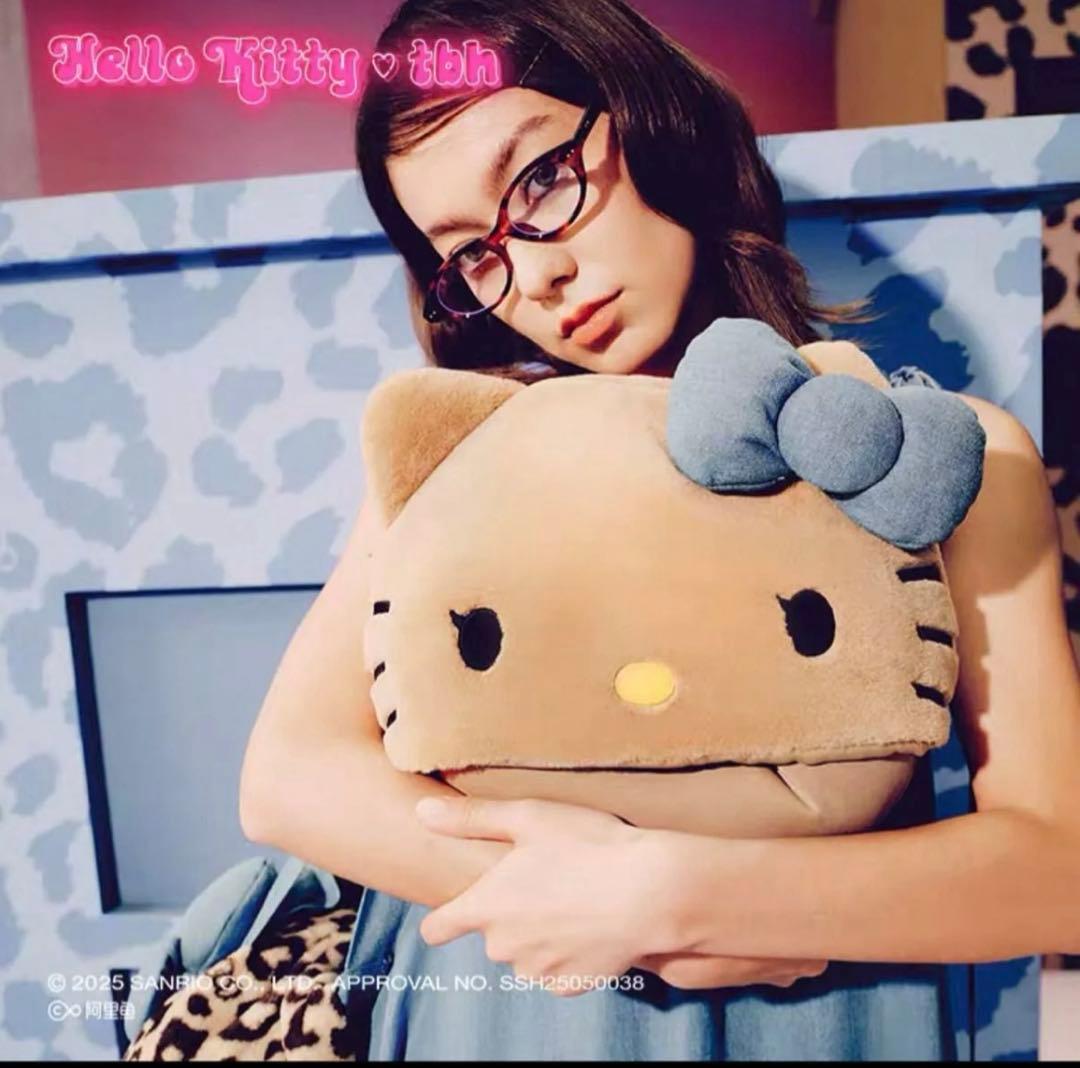 専用ハローキティ日焼 Hello Kitty tbh 海外限定