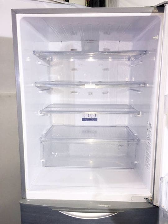 AQUA アクア AQR-36A2(S) [冷蔵庫(355L・右開き）