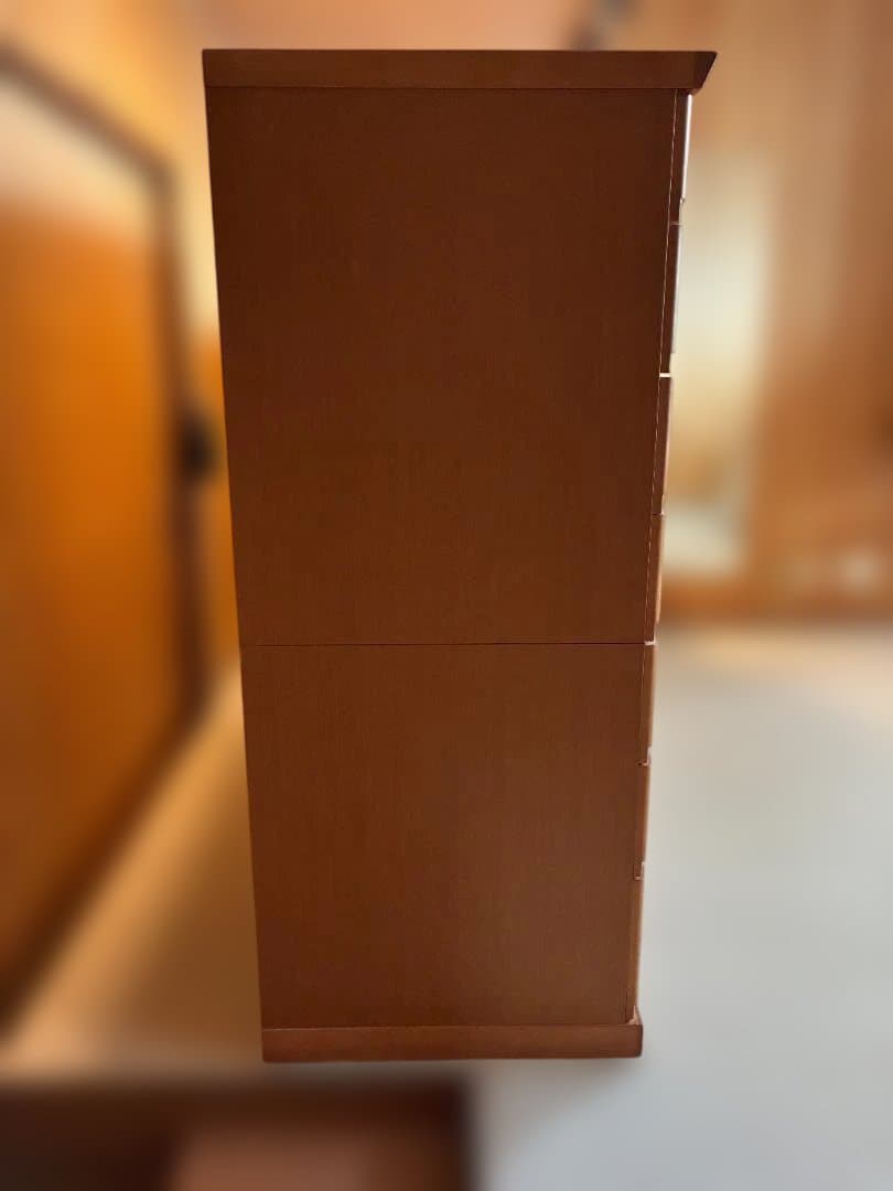 051 山協家具工業（株）幅140-7段チェスト(奥行58) 天然木単板