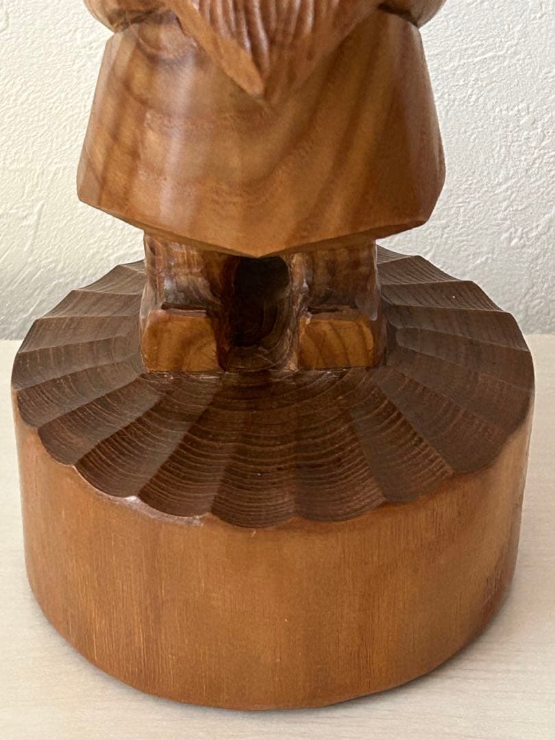 ◇美品・北海道彫刻◇コロポックル30cm