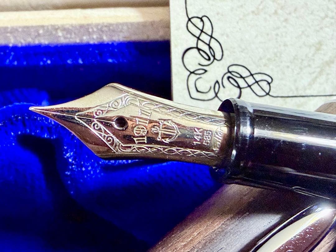 【新品】SAILOR セーラー 世界の銘木シリーズ 黒檀 万年筆 ペン先14K