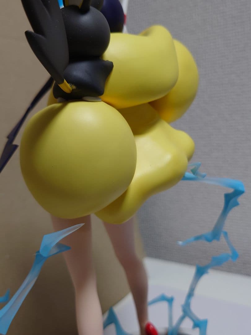 カミツレ & エモンガ KOTOBUKIYA フィギュア　ポケモンセンター限定