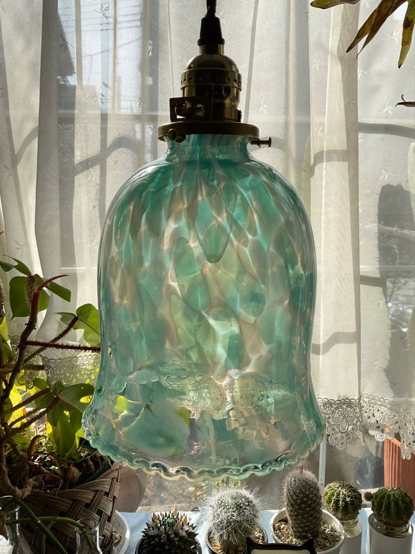 ヴィンテージ！「吹雪紋のコードペンダントプ」