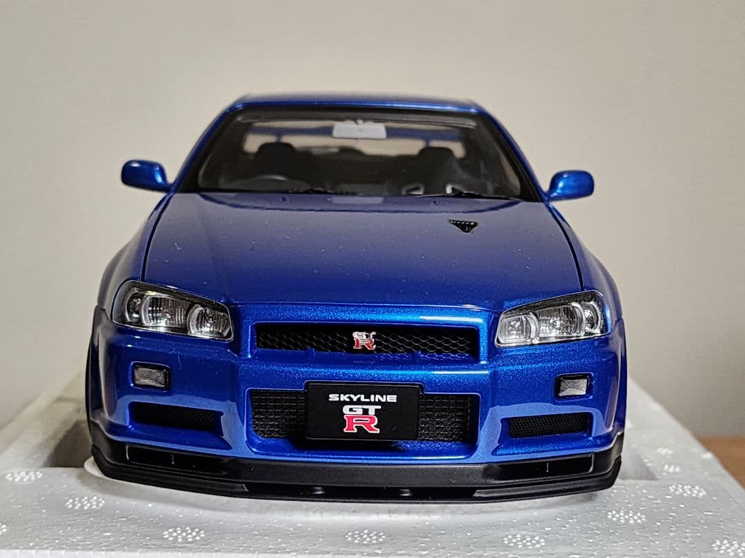 1/18 日産スカイラインGT-R(BNR34) AUTOart