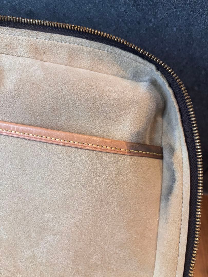 Louis Vuitton モノグラムキャリーケース