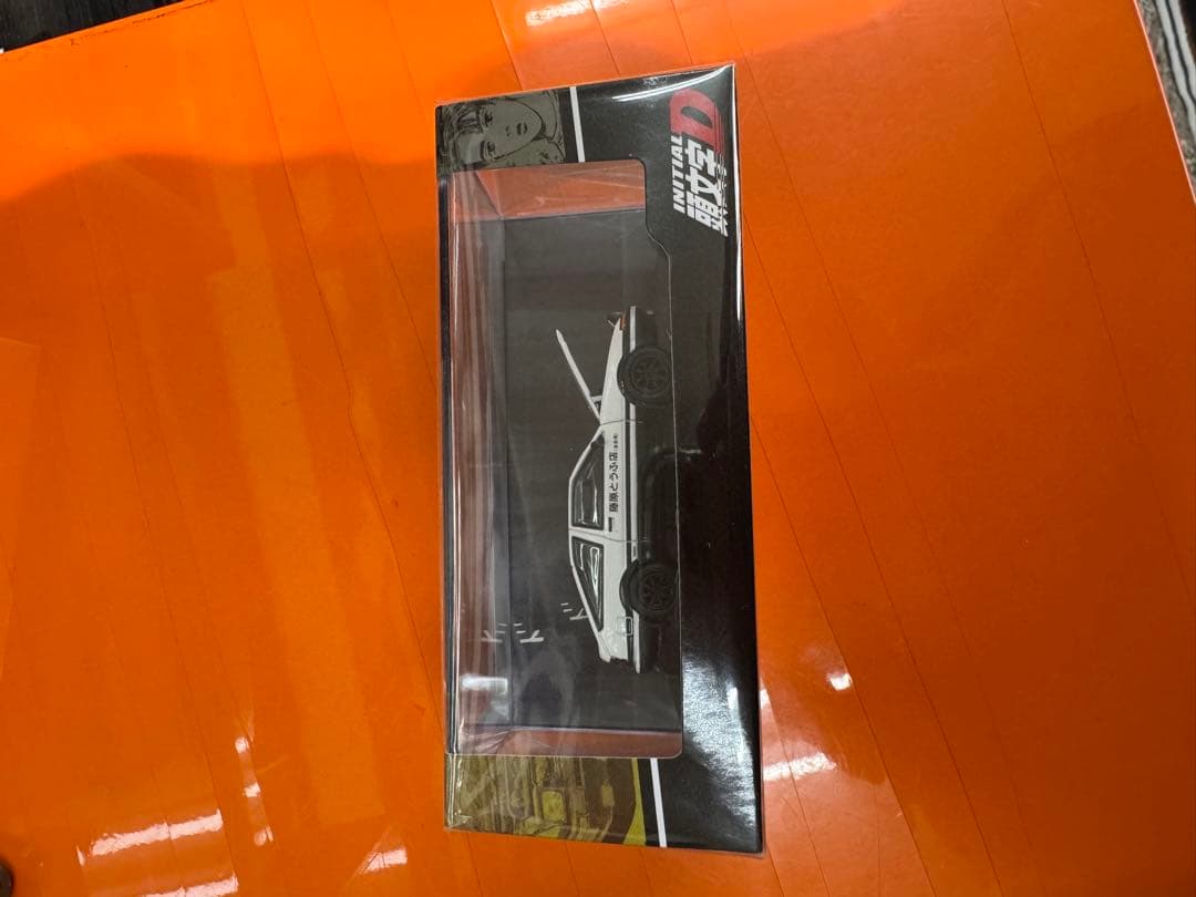 希少イニシャルD ハチロクミニカーです。