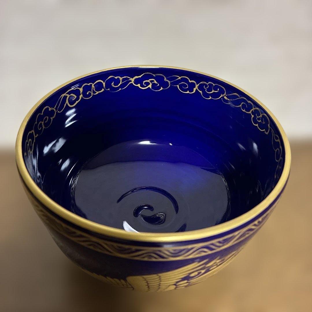 茶盌　林淡幽作（五山窯）　瑠璃金彩　『鳳凰』