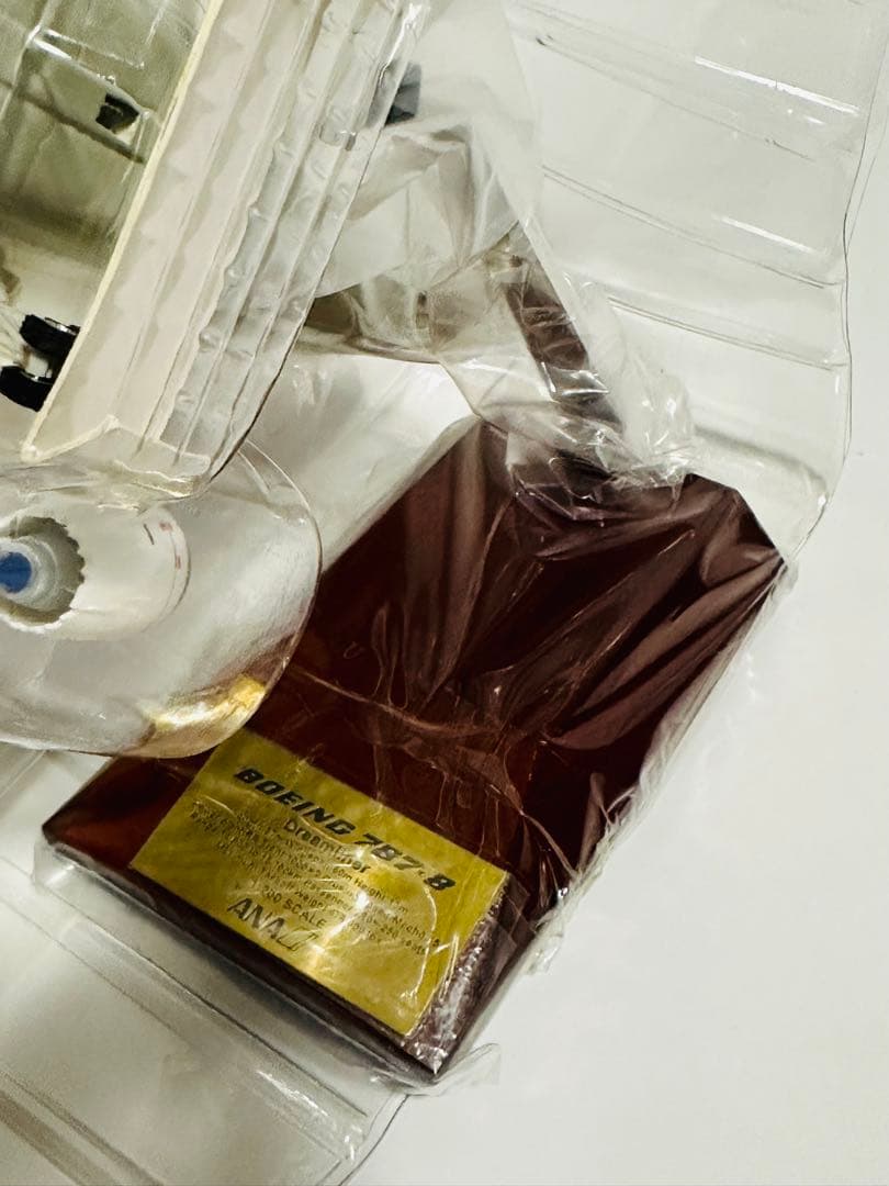 全日空商事 1/200 ANA 787-8 モデル NH20042